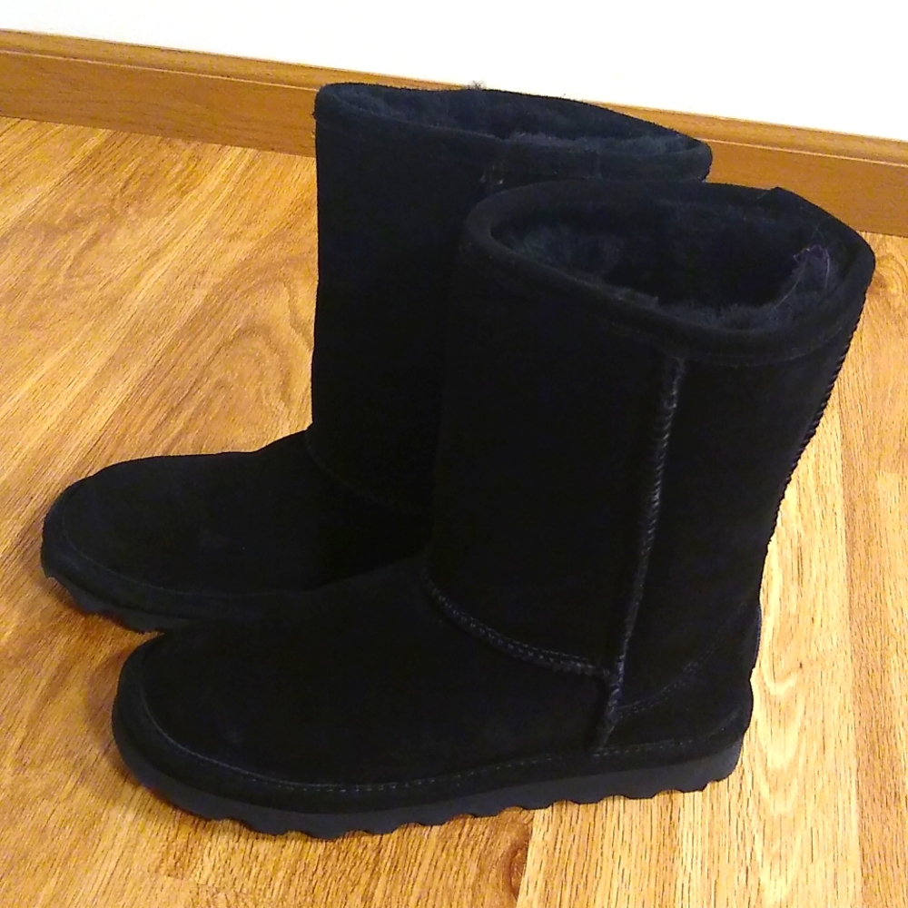 New Bearpaw Boots Black 6.5